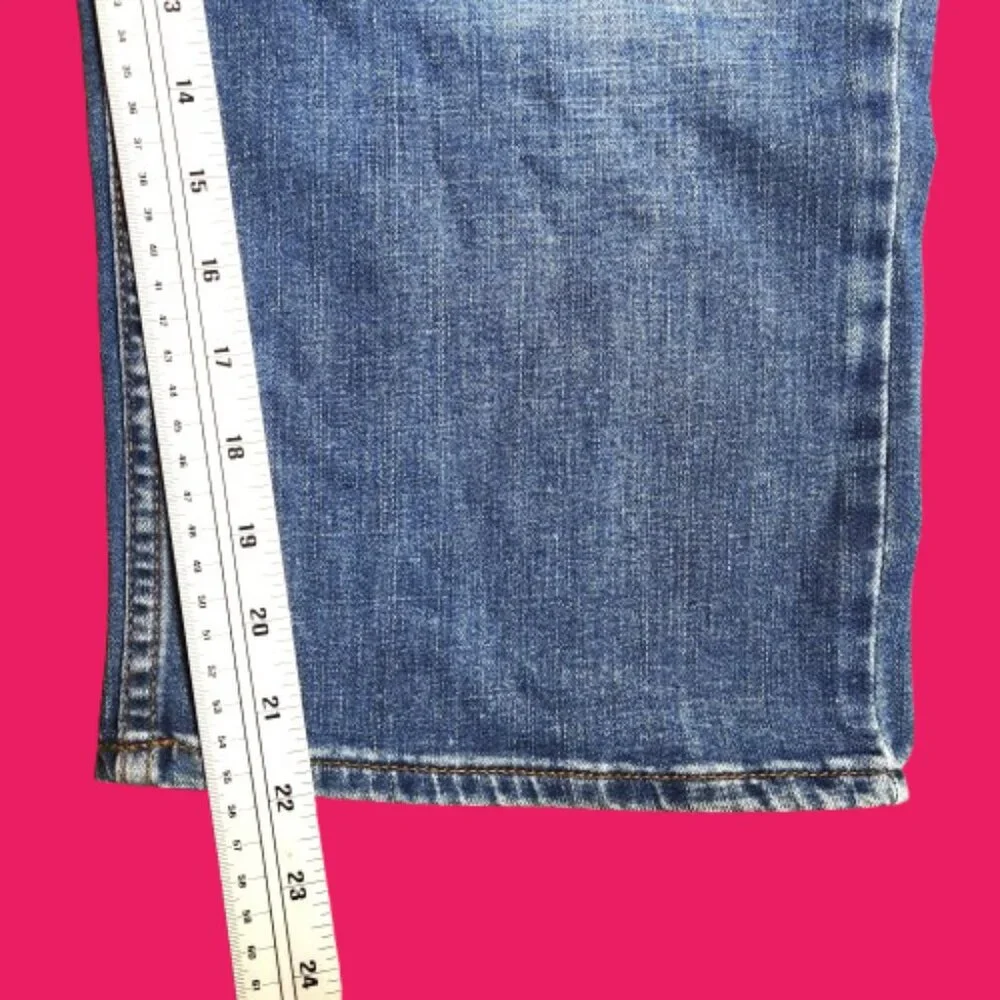 Lee Women’s Capri Jeans Size 22M Mid Rise Regular Fit Stretch Denim - Picture 4 of 12